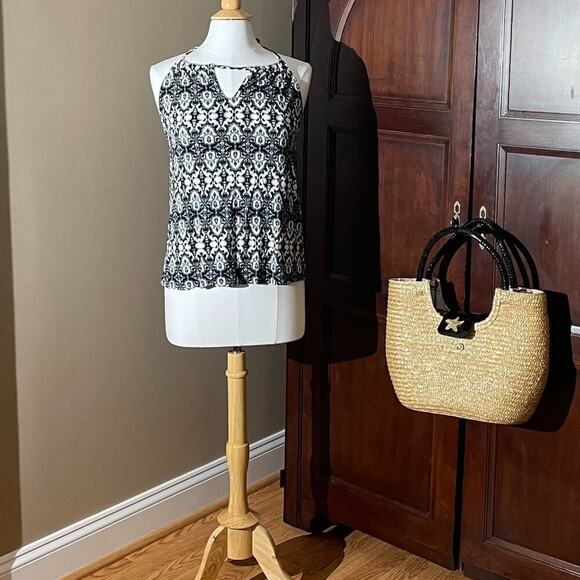 Lascana Black & White Geometric Print Keyhole Tie Halter Top, Low Back 8/10 - Picture 1 of 11
